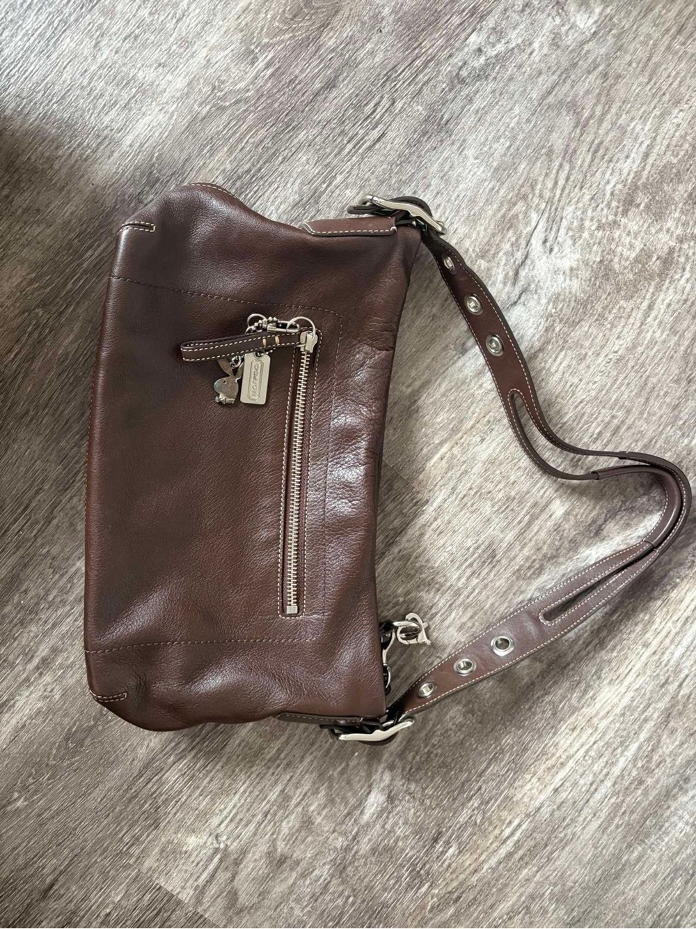 Vintage Coach East West Legacy brown leather purse